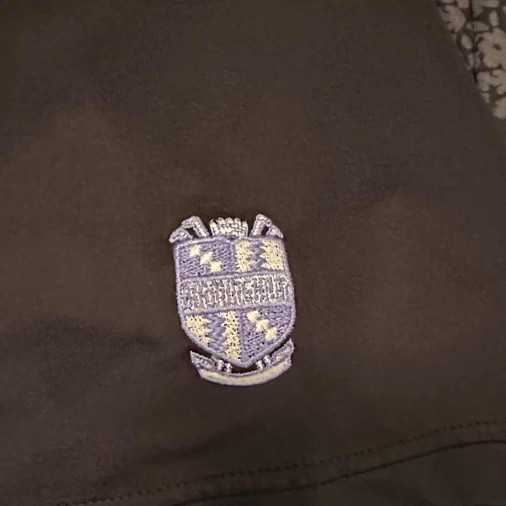 Men's XL Footjoy 6-shirt Bundle - various patterns and course logos on sleeve - Picture 9 of 11